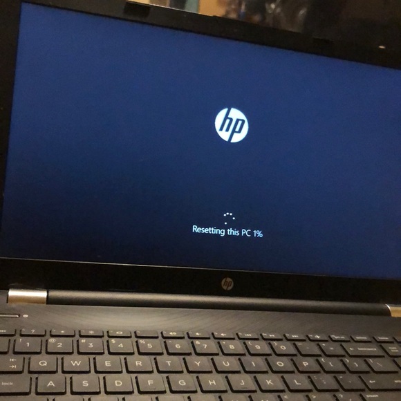 It’s an HP laptop. Hardly used. It’s gray. - Picture 1 of 3